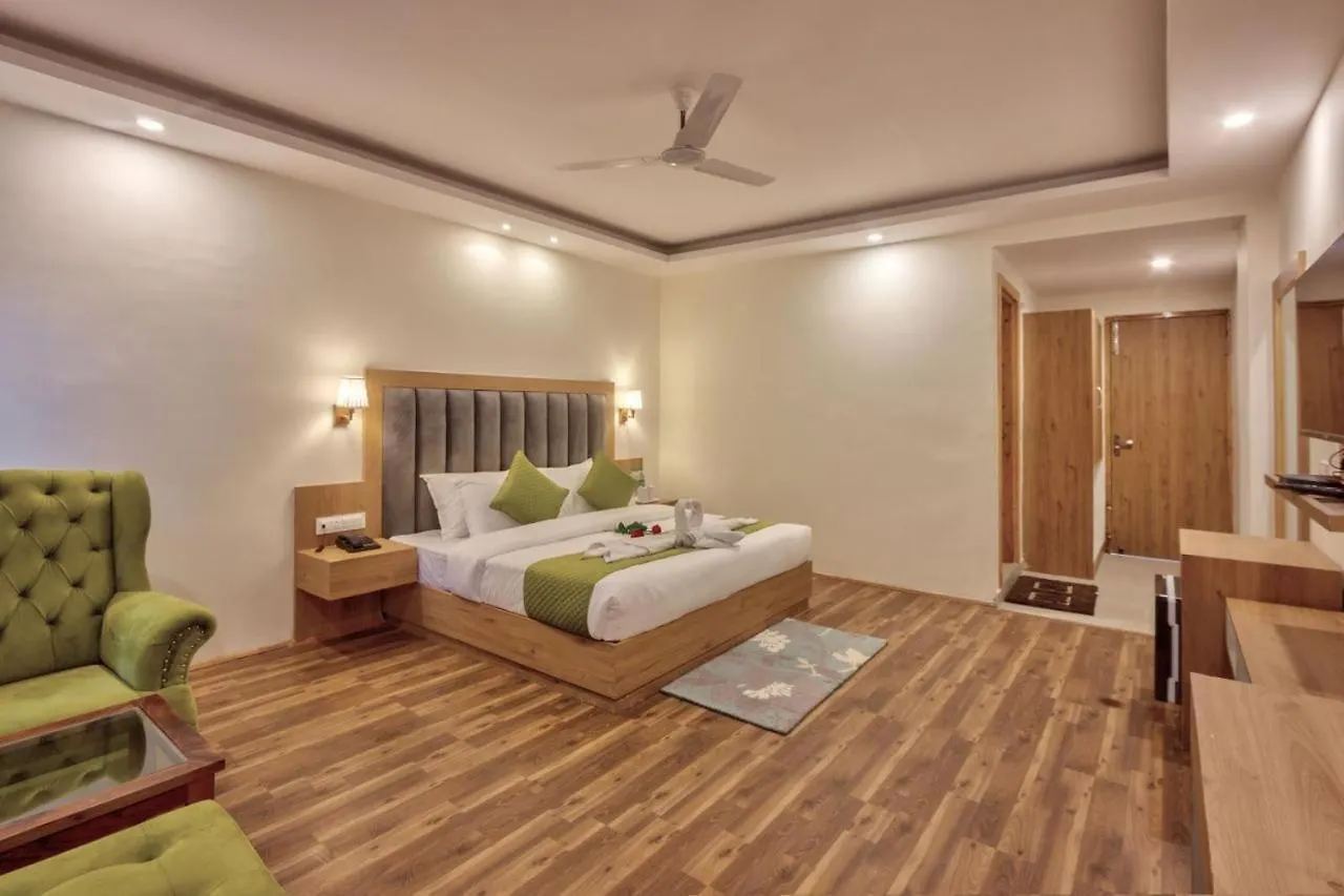 Hassan Valley Resort - A Beautiful Resort In The Clouds Towards Snow Capped Mountains Shimla